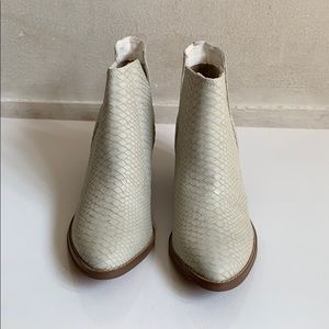 Not Rated Shoes - Ivory Snake Skin and Faux Suede Heeled Bootie Not Rated Shoes - Ivory Snake Skin and Faux Suede Heeled Bootie